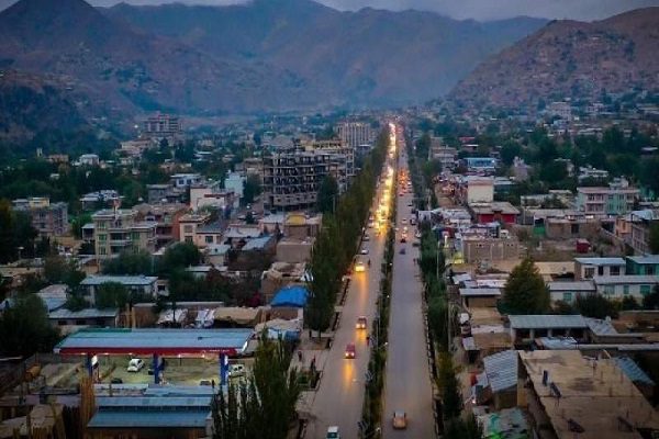 طالبان چند جوان را به دلیل ادای هشت‌رکعتی نماز تراویح کتک زده و زندانی کردند