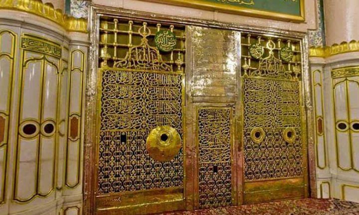 وزارت حج عربستان: برای خواندن نماز در روضه النبی (ص)، باید مجوز بگیرید