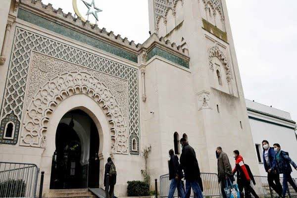 انتقاد مسلمانان فرانسه از نظرسنجی‌های جانبدارانه