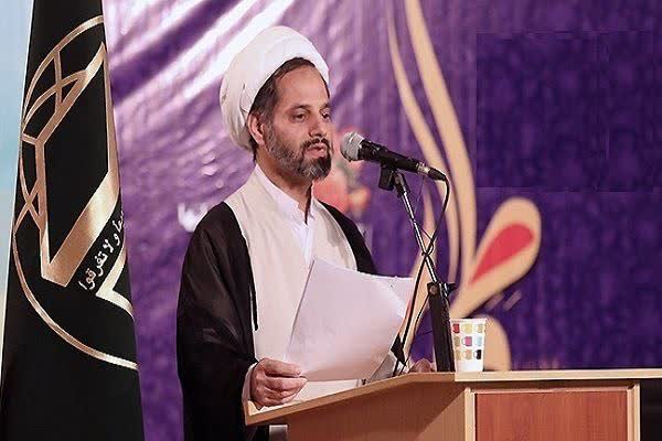 غرب ۸۰۰ هزار کتاب علیه اسلام و قرآن منتشر کرده است