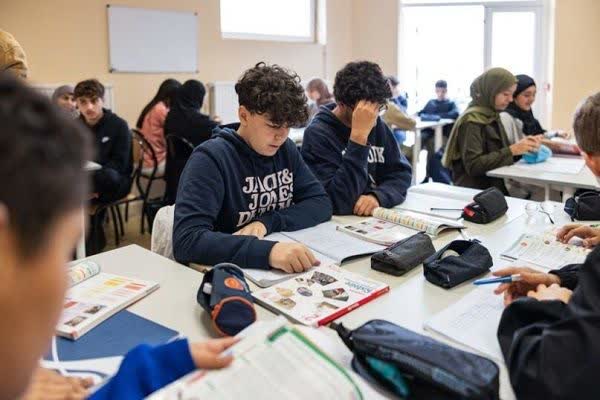 ضربات لائیسیته بر پیکر مسلمانان