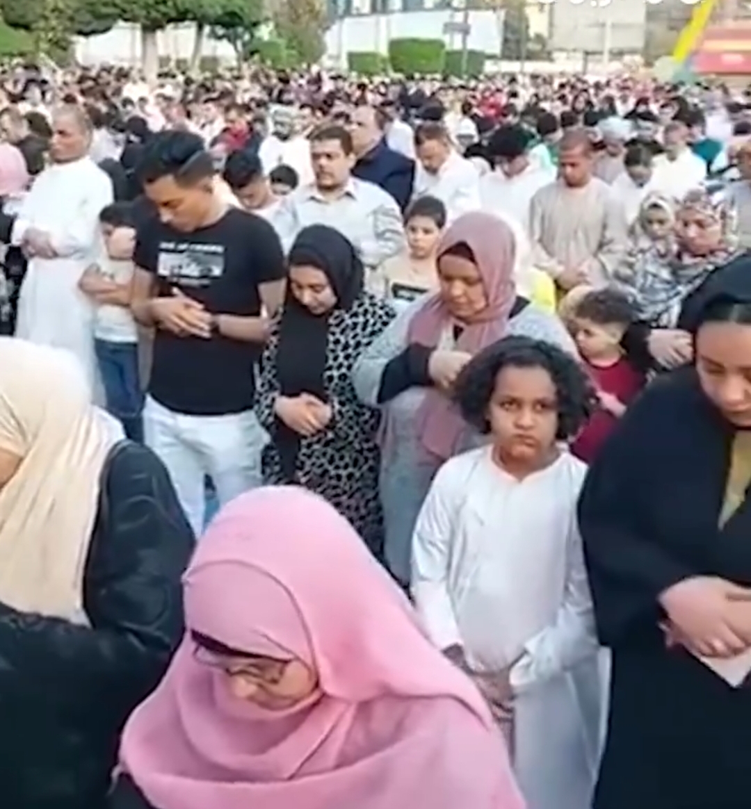 عبور از فقه سنتی در نماز عید فطر مصر+فیلم