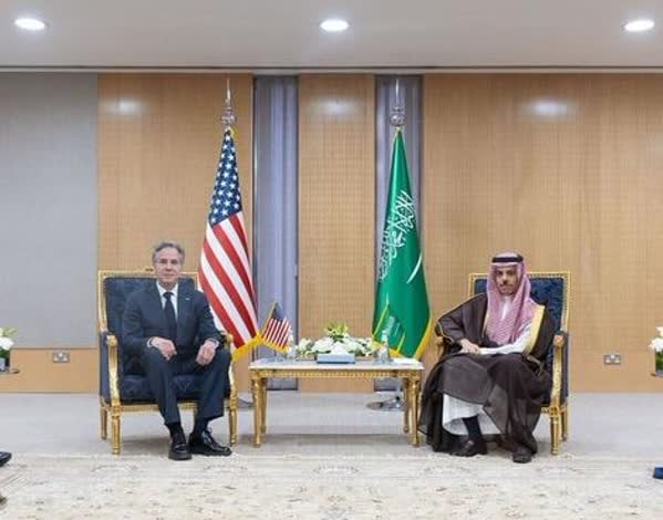 وزیر خارجه آمریکا : روابط عربستان و اسرائیل به زودی عادی می شود 