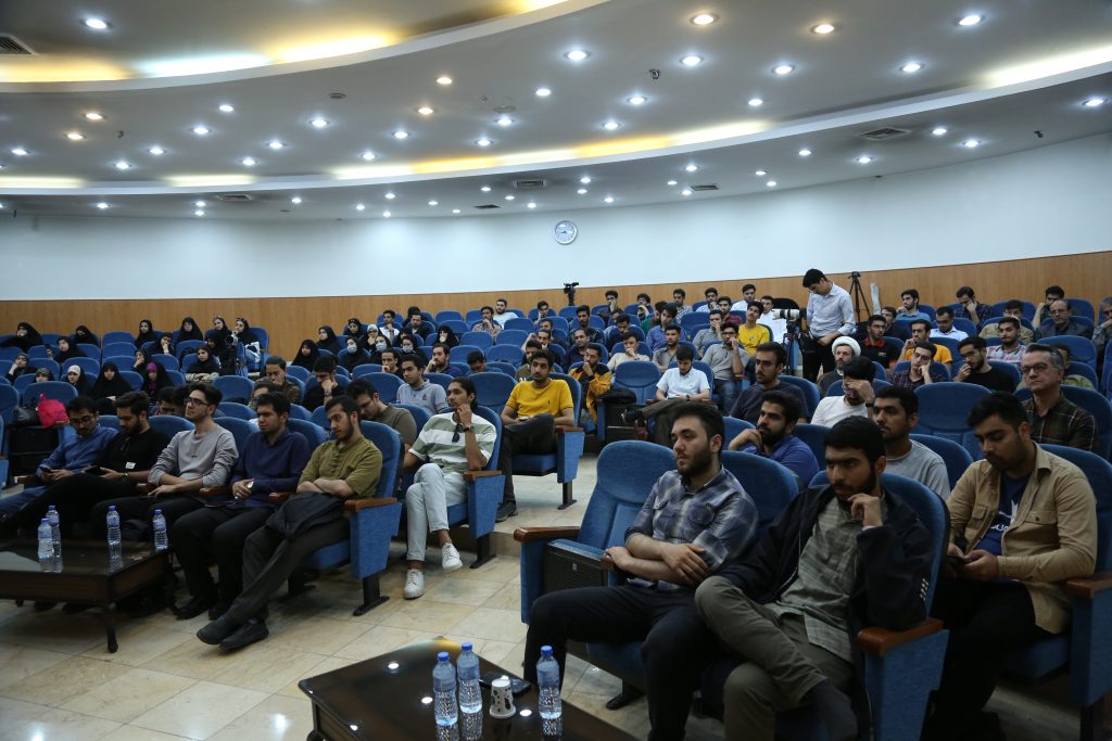 در نظریه تکامل داروین خبری از امر متعالی نیست