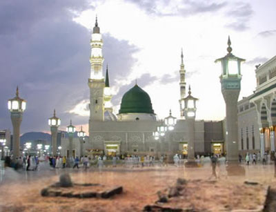 آل سعود زنان را از زیارت آرامگاه پیامبر (ص) محروم کرد