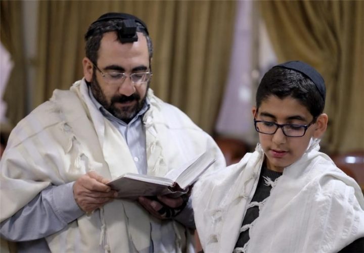 آیا ایران یهودیان را به نسل کشی تحلیل کرده است؟