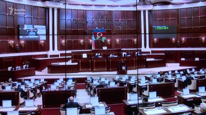 رونمایی از محدودیتهای دینی مسلمانان آذربایجان