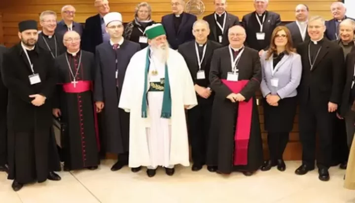 آغاز کنفرانس گفتگوی ادیان دوحه با موضوع «سخنان تنفرآمیز در ادیان»