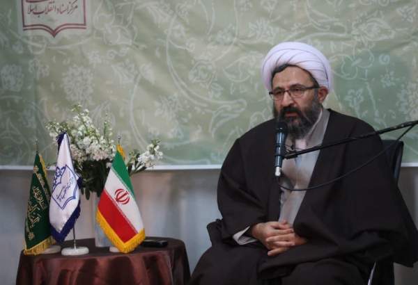 لزوم تبیین عقاید اسلامی برای مقابله با تروریسم