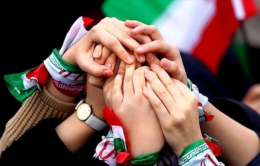 بلومبرگ از تلاش عربستان و امارات متحده عربی برای تجزیه قومیتی ایران خبر می دهد