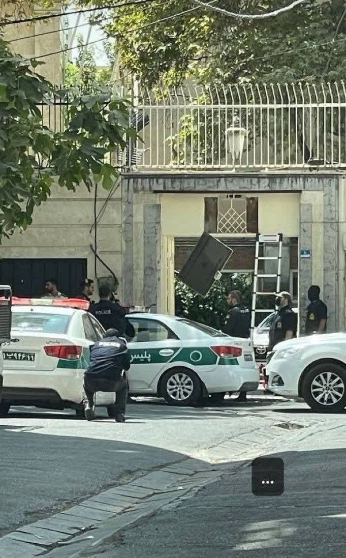 مراکز غیرقانونی وابسته به دولت آلمان در تهران تعطیل شدند