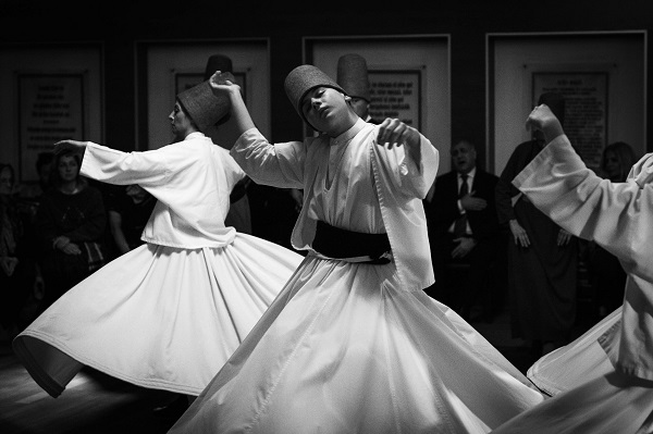 انسانیت، لقلقه‌ زبانِ مدعیان و گم شده در زیر آوارهای غزه و لبنان