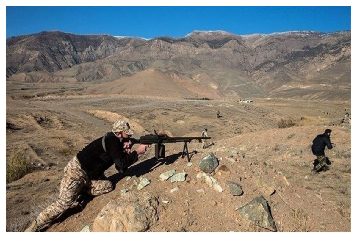 یک تیم از گروهک‌های تروریستی حین ورود به کشور به دام افتاد