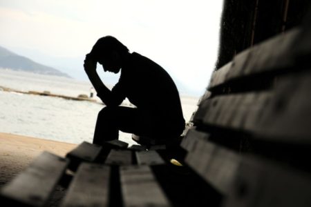سوءاستفاده از نیازهای عاطفی؛ از روشهای جذب در فرقههای انحرافی